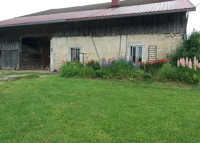 Appartement Meuble Agreable Au Coeur Du Massif Du Jura